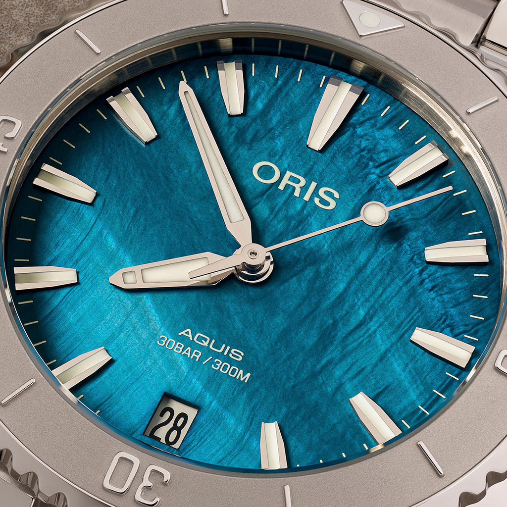 Oris Aquis Date 01 733 7770 4155-07 8 18 05P