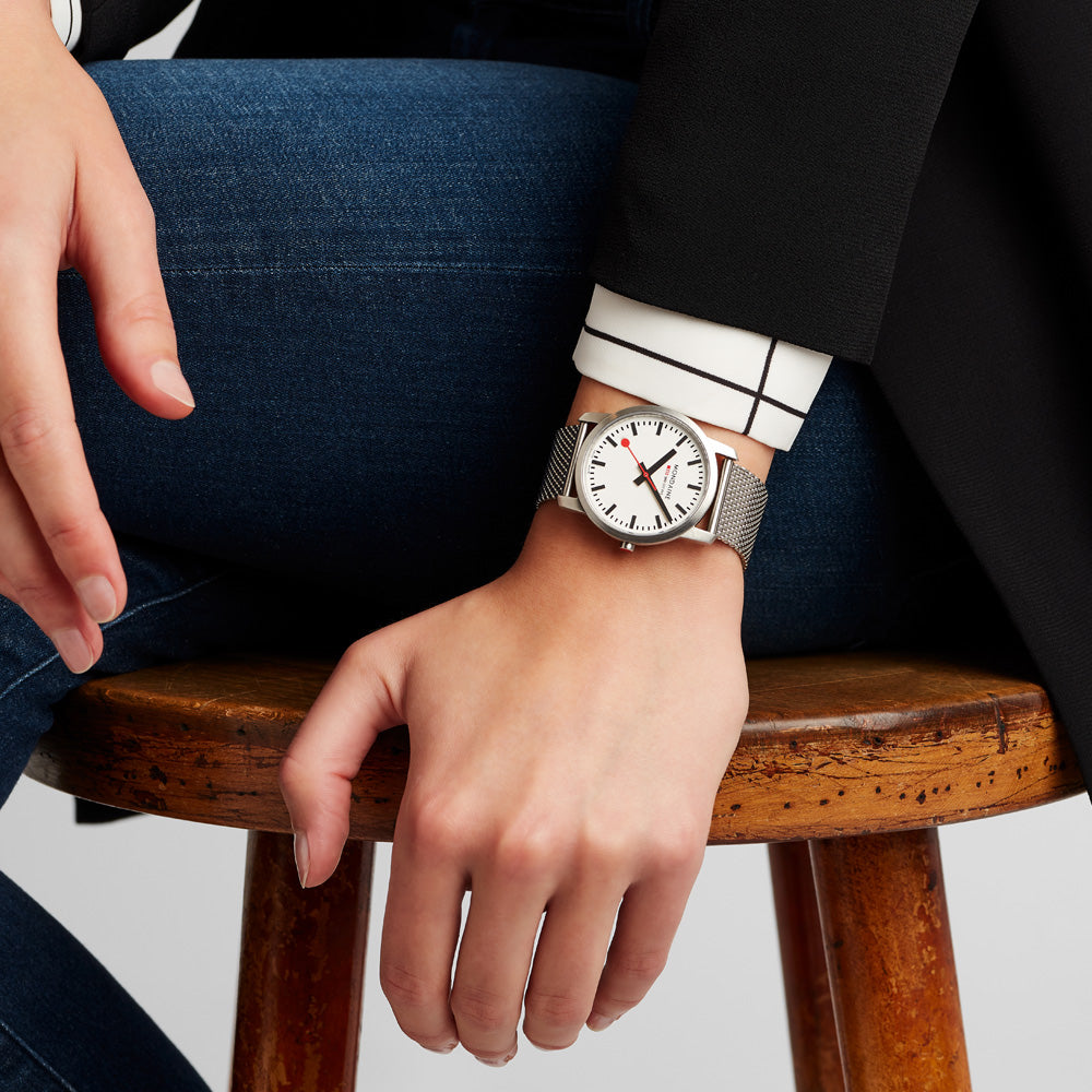 Mondaine Simply Elegant A400.30351.16SBZ