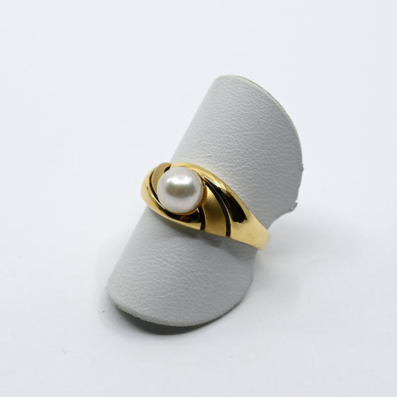 Ring Gelbgold 750 mit Perle