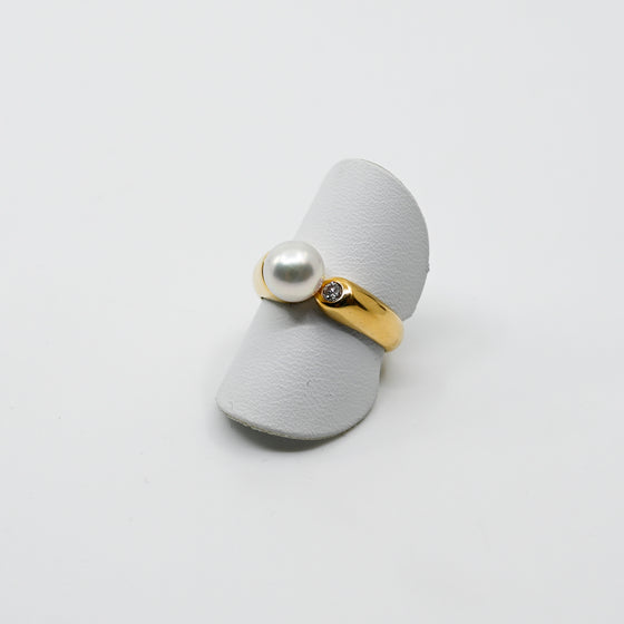 Ring Gelbgold 750 mit Brillant und Perle