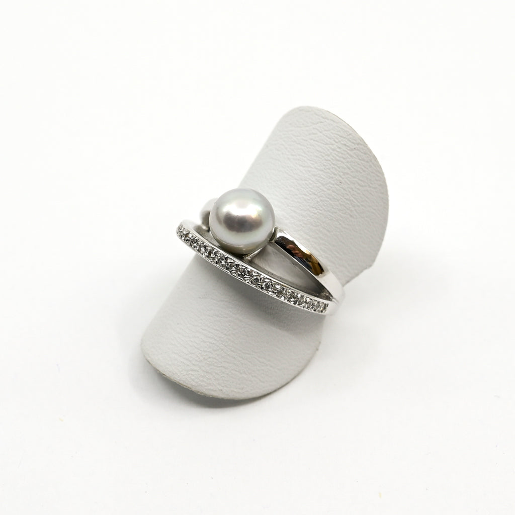 Ring Weissgold 750 mit Brillanten und Perle