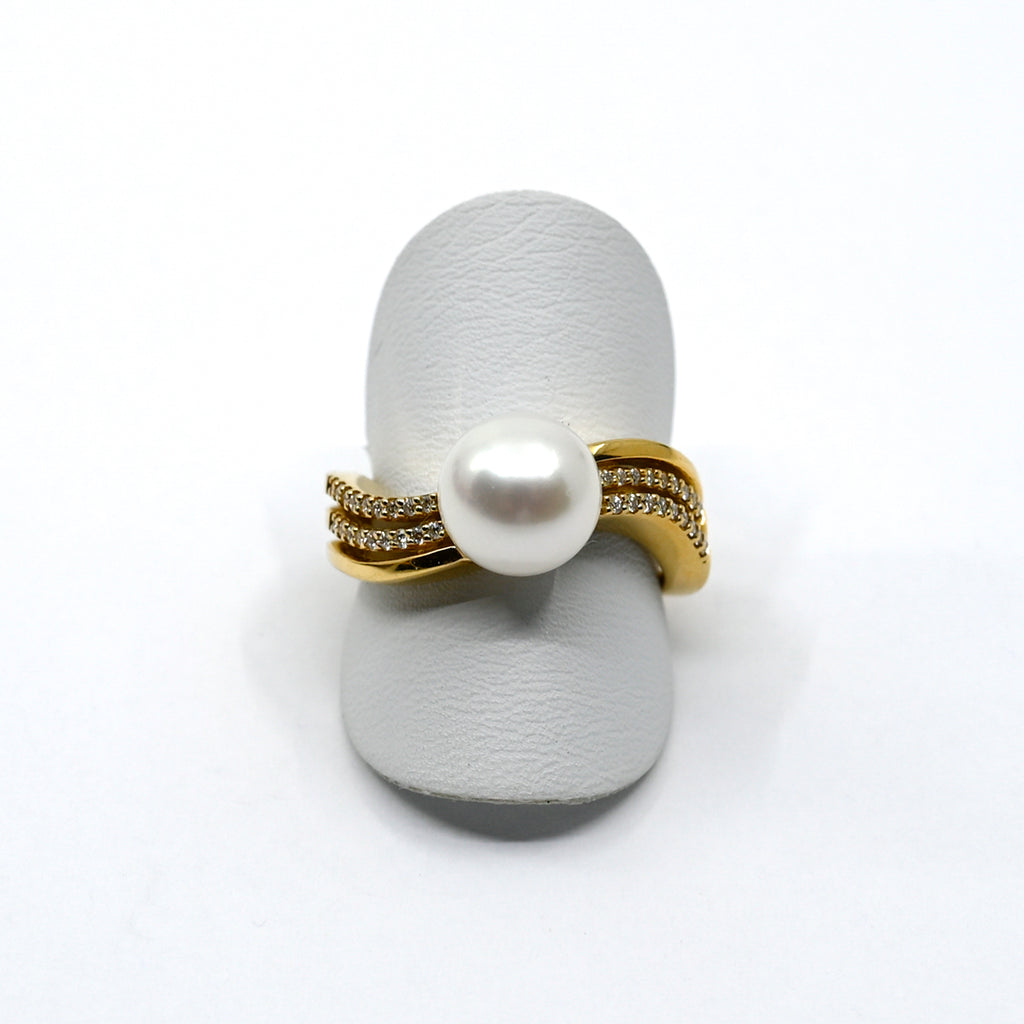 Ring Gelbgold 750 mit Brillanten und Perle