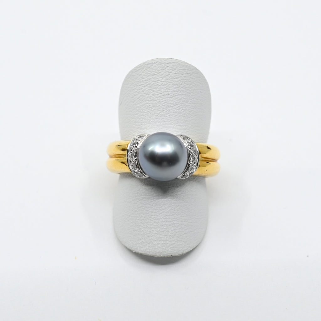 Ring Gelbgold/Weissgold 750 mit Brillanten und Tahitiperle