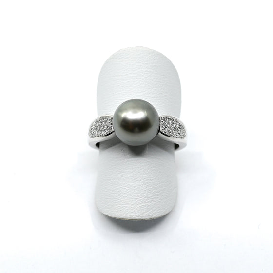 Ring Weissgold 750 mit Brillanten und Tahitiperle